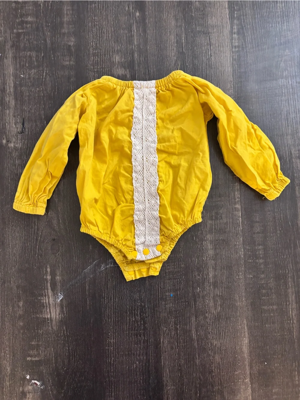 Samgami Baby Girls' Yellow Long-Sleeve Lace-Trim One-Piece Bodysuit
